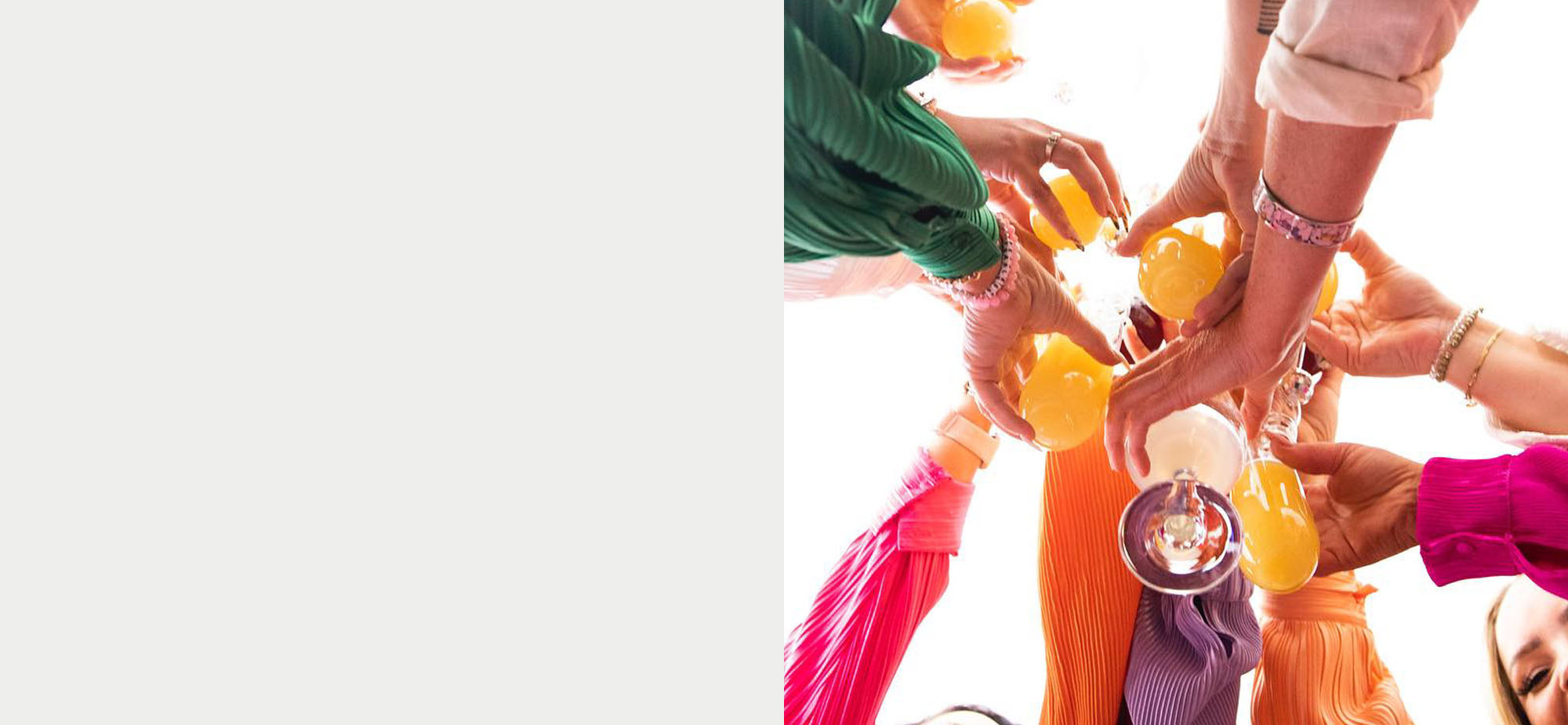 Glasses together to Cheers